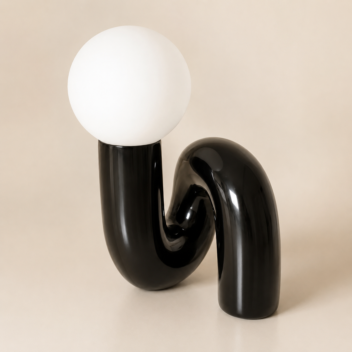 Lampe à poser sculpturale Oria