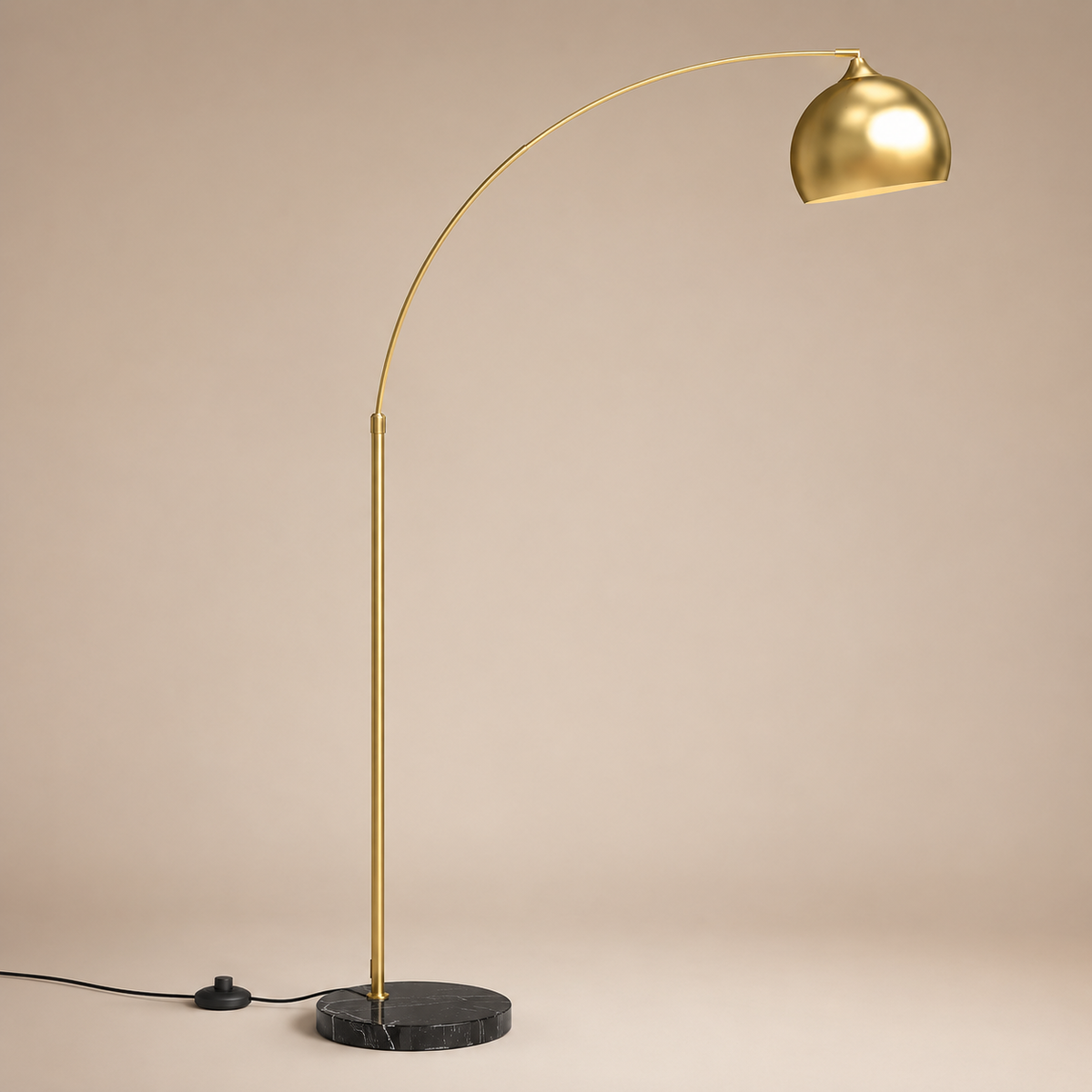 Lampadaire arc doré pour salon Livia