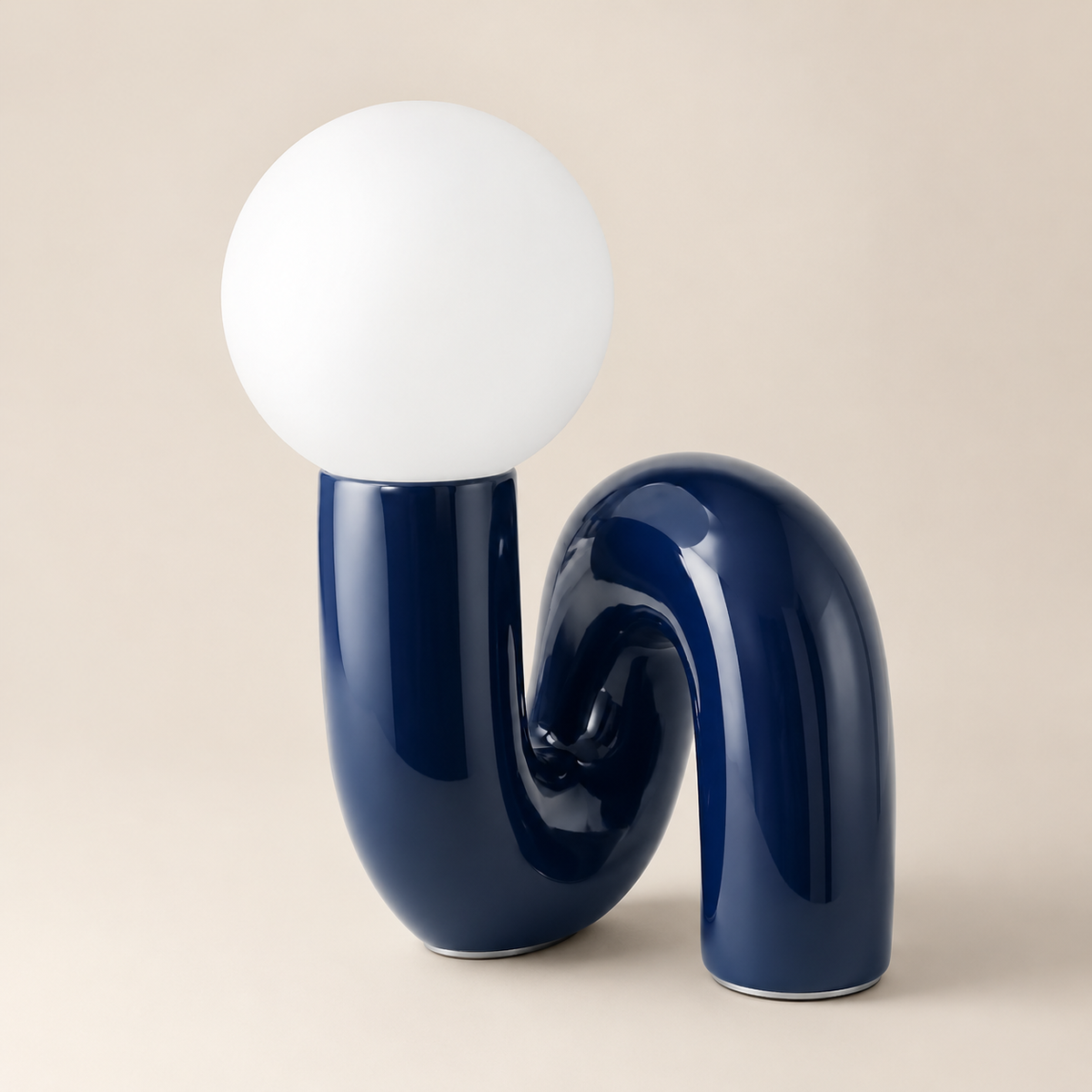 Lampe à poser sculpturale Oria